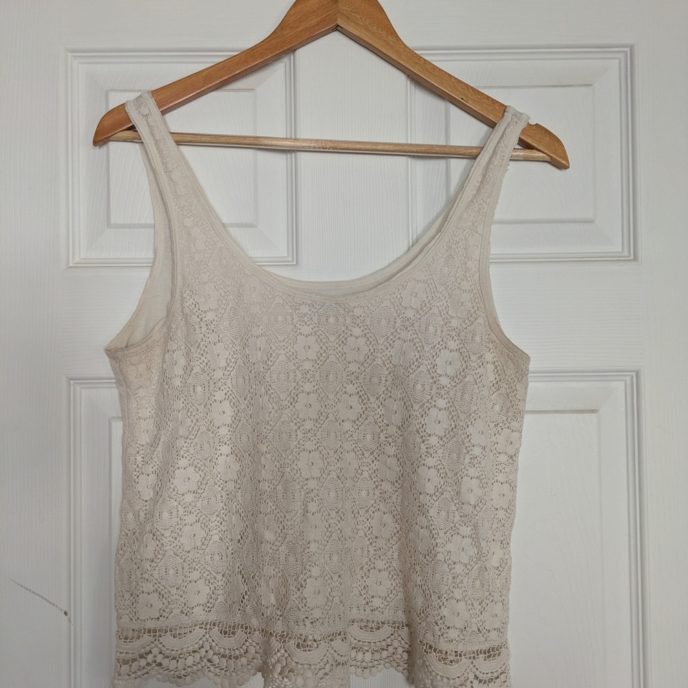 American Eagle Outfitters Cream Lace Tank Top